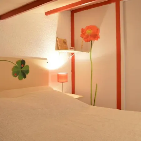 Sp060-019 Maison 3 Pieces Mezzanine Pierre La 别墅 *